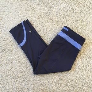 Lululemon Run Inspire Crop II- Cadet Blue/Lullaby